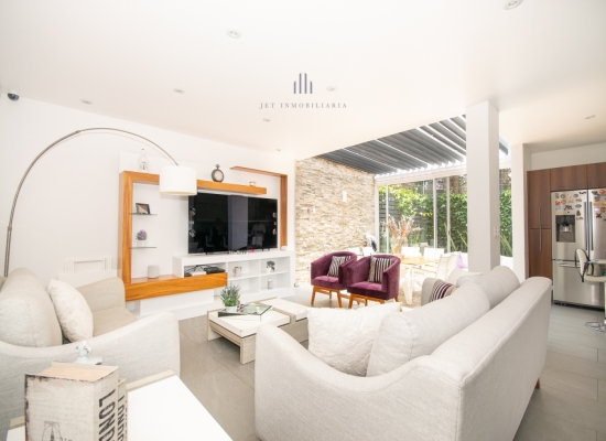 Casa en condominio en venta | 208m2